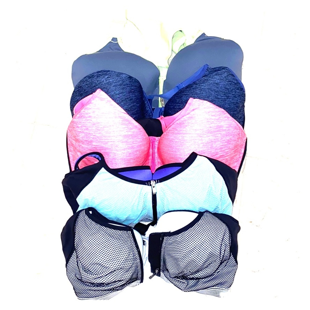 Lot of Victoria’s Secret sports Bras underwire